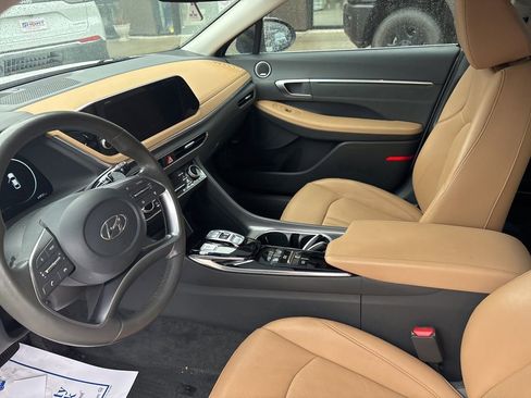 Used 2021 Hyundai Sonata Limited image 11