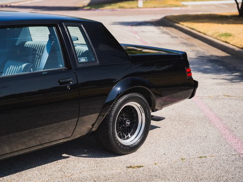 Used 1987 Buick Regal Coupe RWD image 12