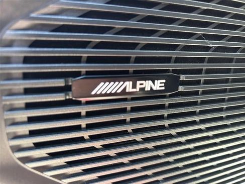 Used 2023 Jeep Wagoneer Series II AWD/4WD image 25