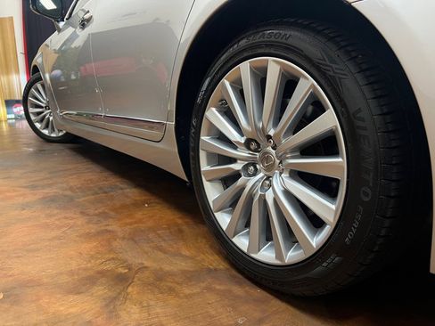 Used 2014 Lexus LS 460 AWD image 43