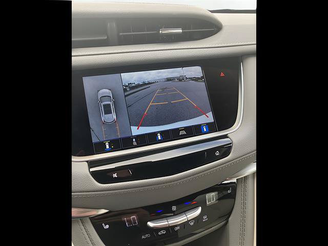 Certified 2023 Cadillac XT5 Premium Luxury w/ Technology Package FWD image 16