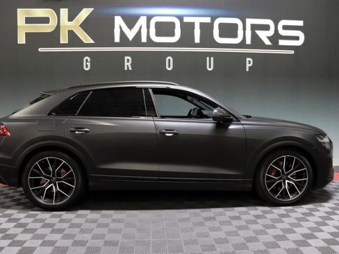 Used 2023 Audi SQ8 Prestige image 10