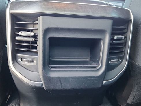 Used 2019 RAM 3500 Big Horn image 21