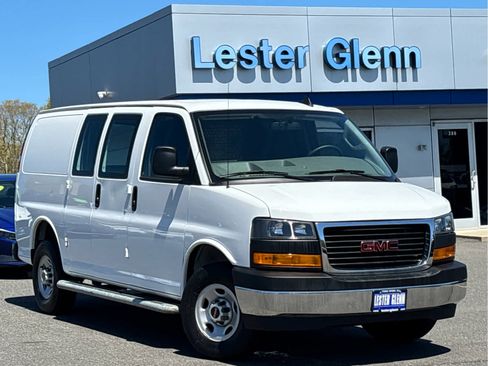 Certified 2024 GMC Savana 2500 w/ Driver Convenience Package RWD image 24