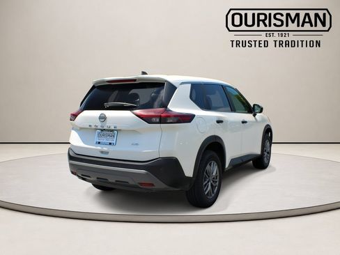Used 2023 Nissan Rogue S AWD/4WD image 9