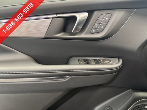 Used 2026 Buick Enclave Preferred w/ Power Package AWD/4WD image 28