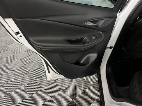 Used 2025 Buick Encore GX Preferred image 27