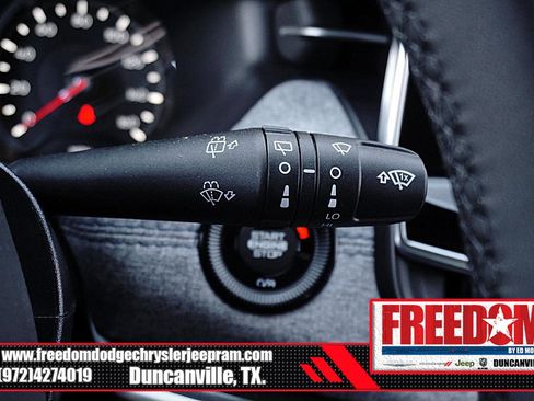 New 2026 Jeep Compass Latitude image 32