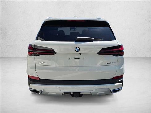 New 2026 BMW X5 xDrive40i AWD/4WD image 8