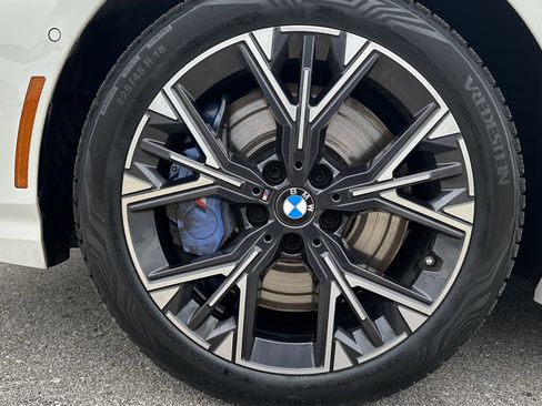 Certified 2025 BMW M235i xDrive w/ Technology Package image 13