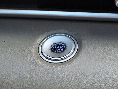 Used 2023 Hyundai Elantra SEL FWD image 23