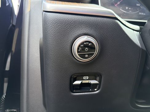 Certified 2023 Mercedes-Benz GLC 300 4MATIC image 15