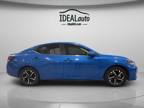 Used 2024 Nissan Sentra SV image 18