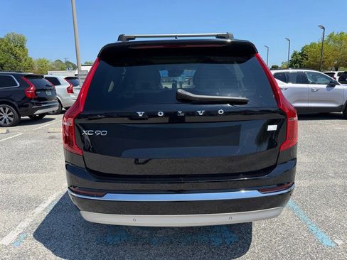 Used 2022 Volvo XC90 T8 Inscription AWD/4WD image 8