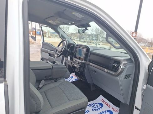 Used 2024 Ford F150 XLT image 17