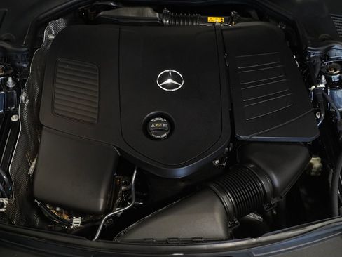 Certified 2022 Mercedes-Benz C 300 4MATIC Sedan image 30