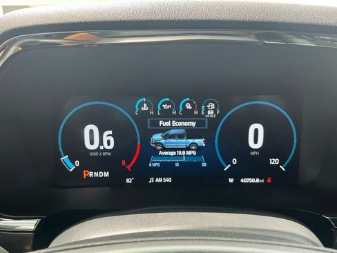 Used 2022 Ford F150 Lariat w/ FX4 Off-Road Package AWD/4WD image 19