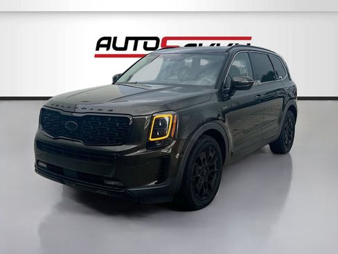 Used 2021 Kia Telluride SX w/ Nightfall Edition Package AWD/4WD image 3