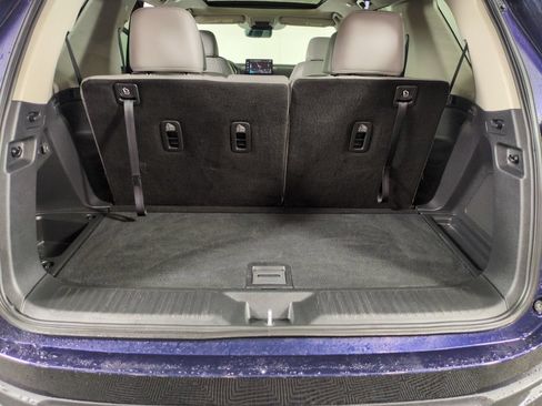 Certified 2025 Honda Pilot Touring image 27