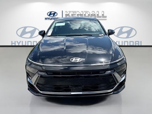 New 2026 Hyundai Sonata SEL FWD image 2