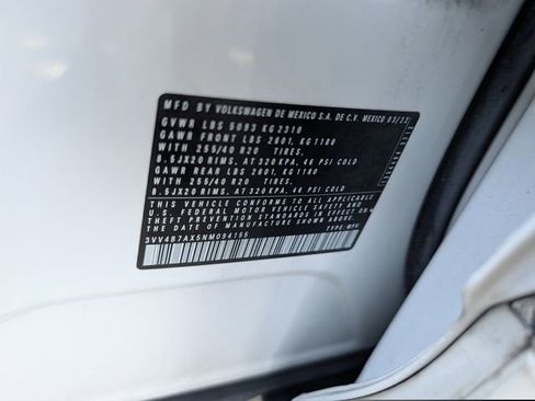 Used 2022 Volkswagen Tiguan SEL R-Line AWD/4WD image 37