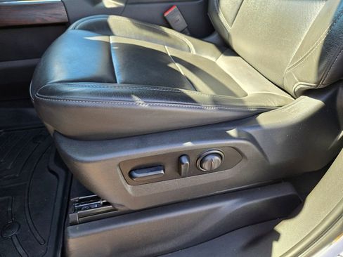 Used 2020 GMC Sierra 1500 SLT w/ SLT Premium Plus Package image 11