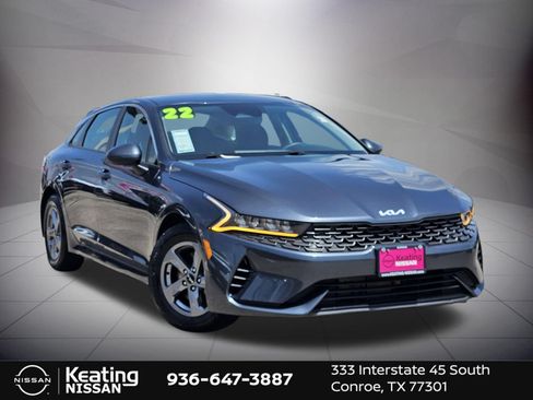 Used 2022 Kia K5 LXS FWD image 3