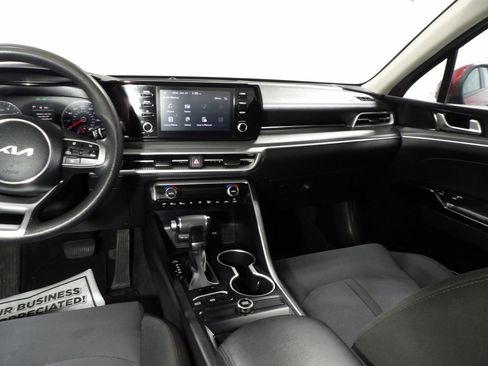 Used 2022 Kia K5 LXS image 13