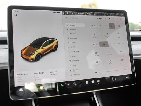 Used 2021 Tesla Model Y 2WD image 27