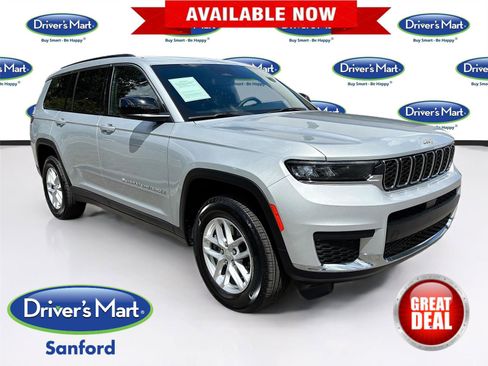 Used 2024 Jeep Grand Cherokee L Laredo image 1