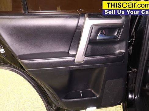 Used 2016 Toyota 4Runner SR5 image 36