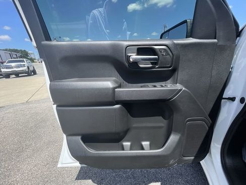 New 2026 GMC Sierra 1500 Pro w/ Pro Value Package image 30