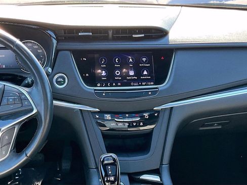 Certified 2023 Cadillac XT5 Premium Luxury w/ LPO, Floor Liner Package image 9