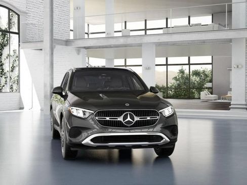 Used 2026 Mercedes-Benz GLC 300 4MATIC image 8