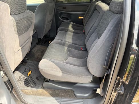 Used 2002 Chevrolet Avalanche 2WD image 12