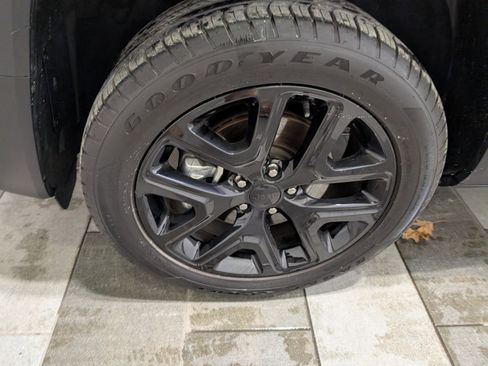 Used 2022 Jeep Renegade Altitude w/ Convenience Group image 7