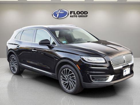Used 2019 Lincoln Nautilus Reserve image 1