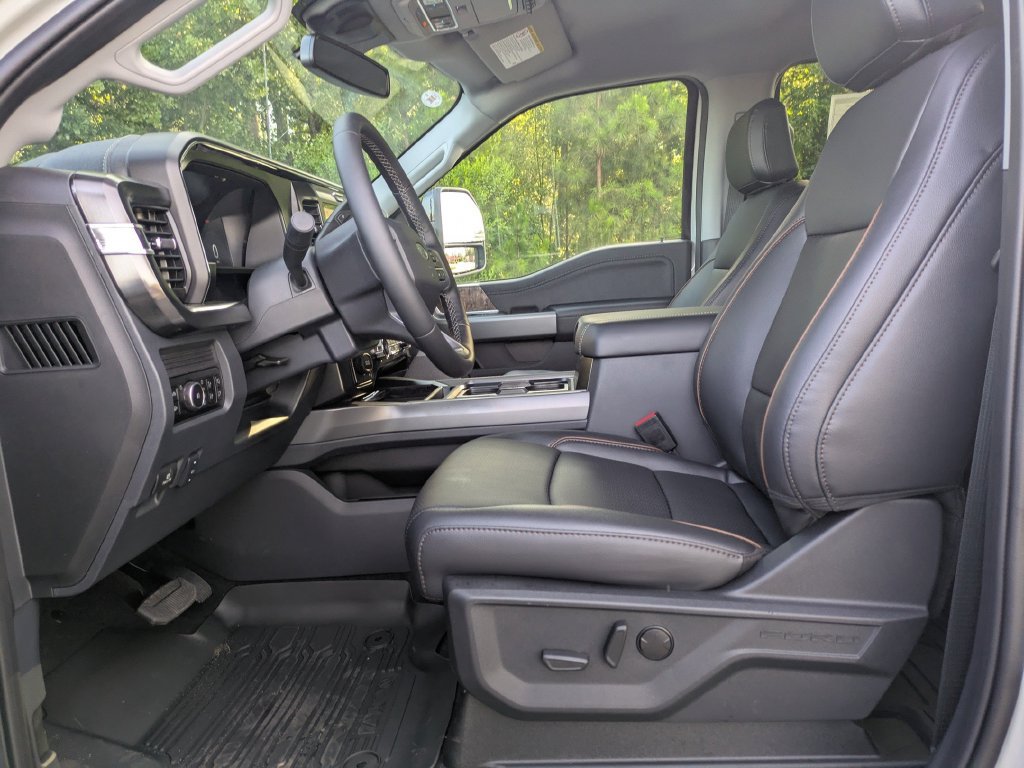 New 2026 Ford F350 Lariat AWD/4WD image 12