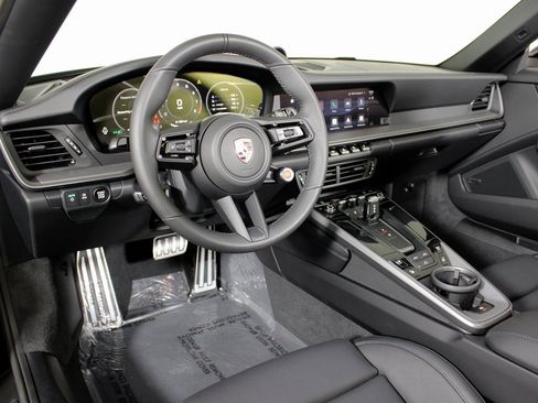 New 2026 Porsche 911 Carrera 4S image 4