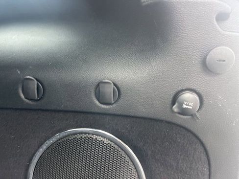 Used 2020 Jeep Grand Cherokee Limited w/ Luxury Group II image 11