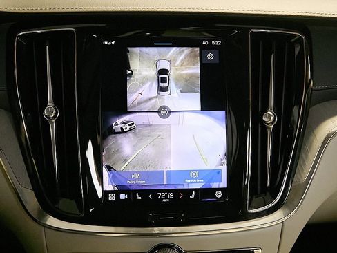 Certified 2024 Volvo S60 B5 Ultimate image 30