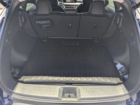 Certified 2025 Nissan Murano SL w/ Cargo Package AWD/4WD image 16