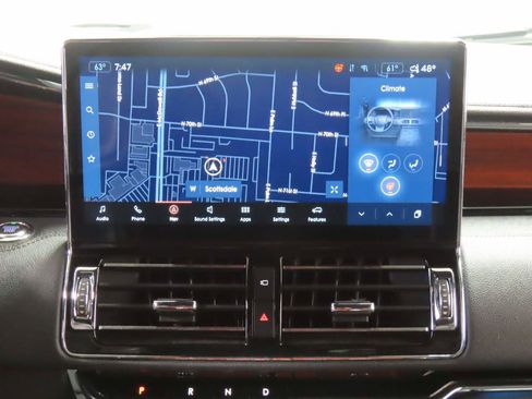 Used 2023 Lincoln Navigator Reserve image 13