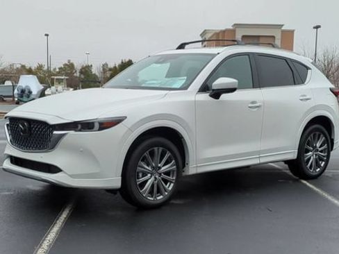 Used 2025 MAZDA CX-5 Signature AWD/4WD image 4