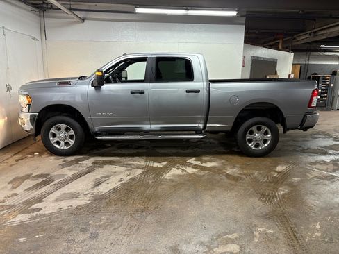 Used 2024 RAM 2500 Big Horn w/ Bed Utility Group image 6