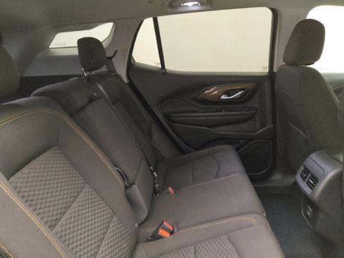 Used 2020 GMC Terrain SLE FWD image 19