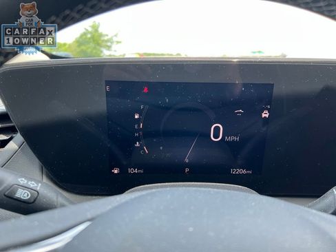 Used 2025 Buick Encore GX Avenir w/ Avenir Technology Package FWD image 12
