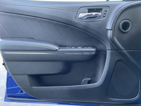 Used 2022 Dodge Charger SRT Hellcat w/ Harman/Kardon Audio Group image 9