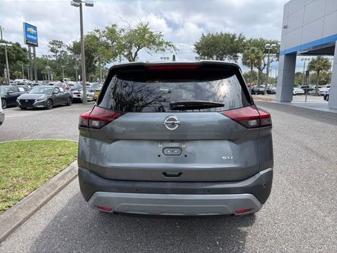 Used 2021 Nissan Rogue SV FWD image 4