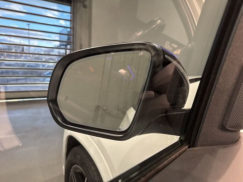 Used 2023 Mercedes-Benz GLE 350 4MATIC w/ AMG Line Exterior image 12